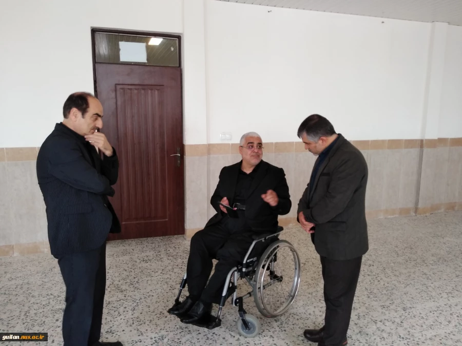 بازدید دکتر جعفرزاده از روند پیشرفت انفی تئاتر دانشکده شهید چمران رشت 3