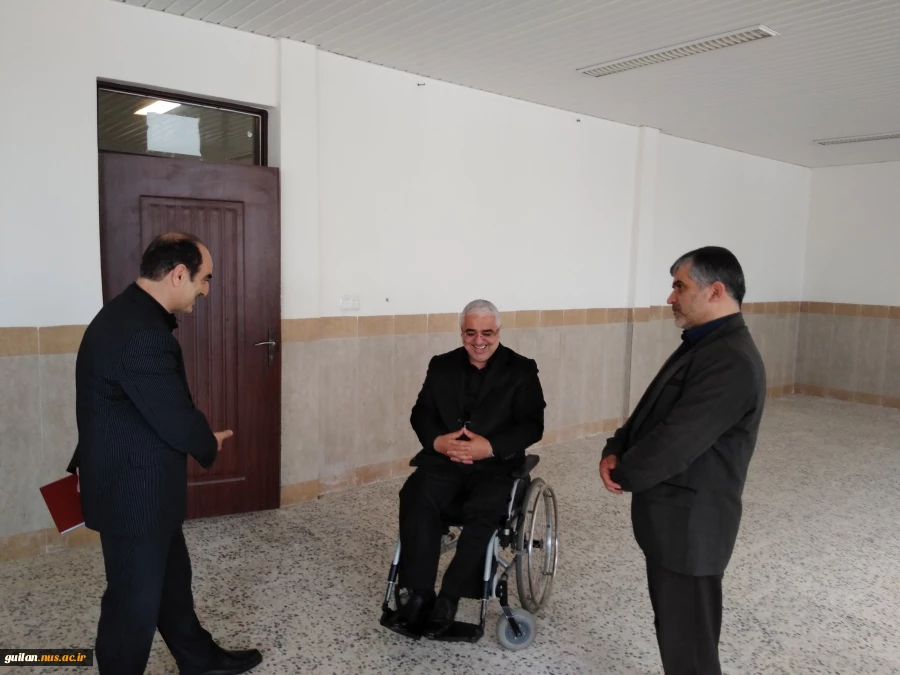 بازدید دکتر جعفرزاده از روند پیشرفت انفی تئاتر دانشکده شهید چمران رشت 5