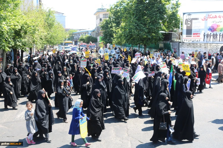 شرکت کارکنان و اساتید و دانشجویان آموزشکده پسران انزلی در راهپیمایی روز قدس 10