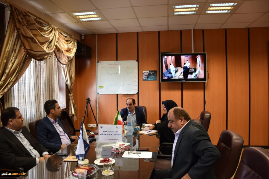 برگزاری جلسه هماهنگی طرح تجهیز کارگاه ها و آزمایشگاه و طرح برند سازی  3