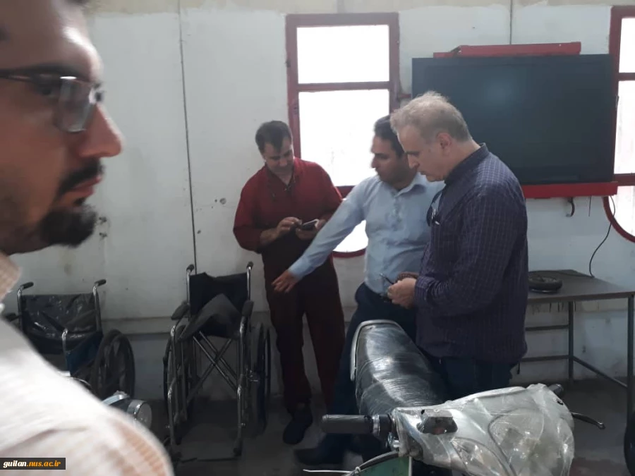 بازدید مدیران ارشد فنی شهاب خودرو و مدیران آستان قدس رضوی از امکانات و کارگاه های آموزشکده فنی رستم اباد‎ 2
