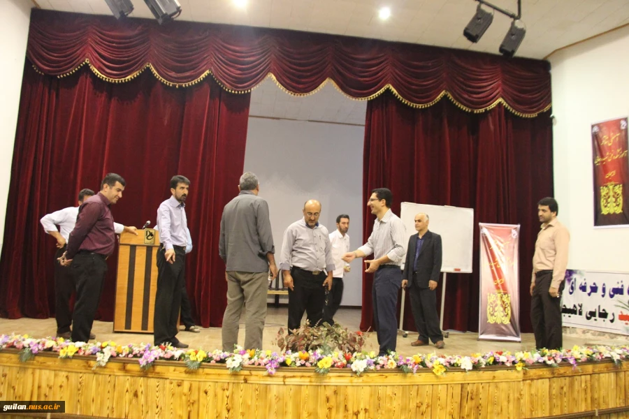 بازدید میدانی سرپرست آموزشکده شهید رجایی لاهیجان از واحدهای آموزشی و کلیه ی فضاهای موجود  7