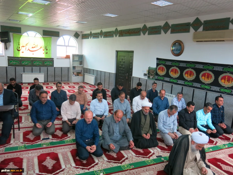 برگزاری مراسم سخنرانی و قرائت زیارت عاشورا در دهه اول محرم و اقامه نماز ظهر و عصر در دانشکده فنی و حرفه ای صومعه سرا 10