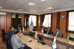 جلسه هم اندیشی دکتر رسول شمشادی رئیس دانشگاه فنی و حرفه ای استان گیلان با مهندس رحیمی رئیس مرکز فنی و حرفه ای شهید انصاری رشت 5