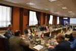 جلسه رئیس دانشگاه فنی و حرفه ای استان گیلان نمایندگان صنایع آموزشی وزارت آموزش و پرورش  4