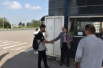 رئیس دانشگاه فنی و حرفه ای استان گیلان و معاونان با شاخه گل به دانشجویان به استقبال آغاز سال تحصیلی رفتند 3