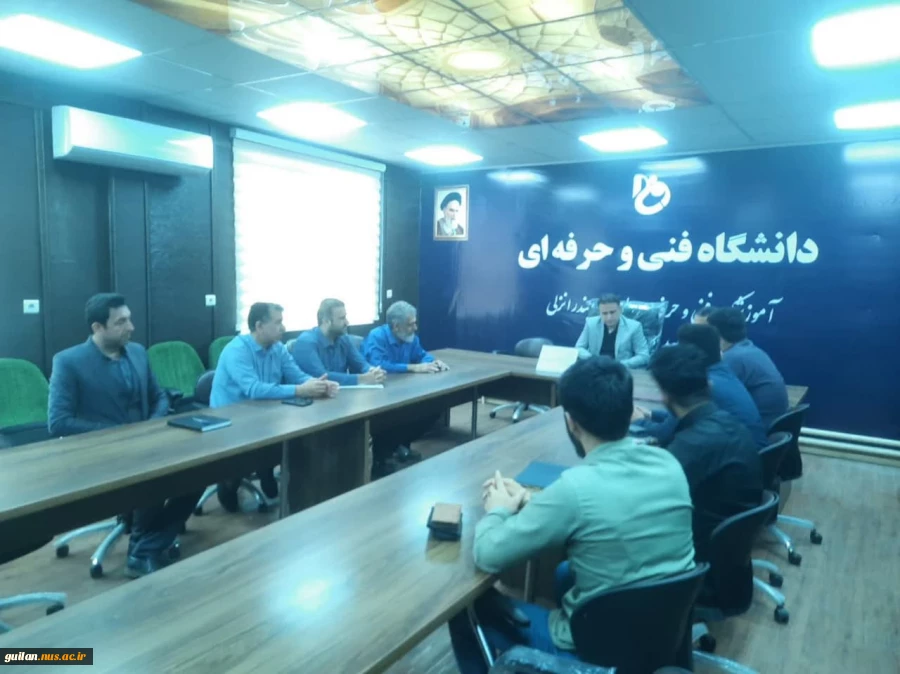 آیین تکریم و معارفه مسئول بسیج دانشجویی دانشکده فنی و حرفه ای شهید خدادادی شهرستان بندرانزلی برگزار شد 5