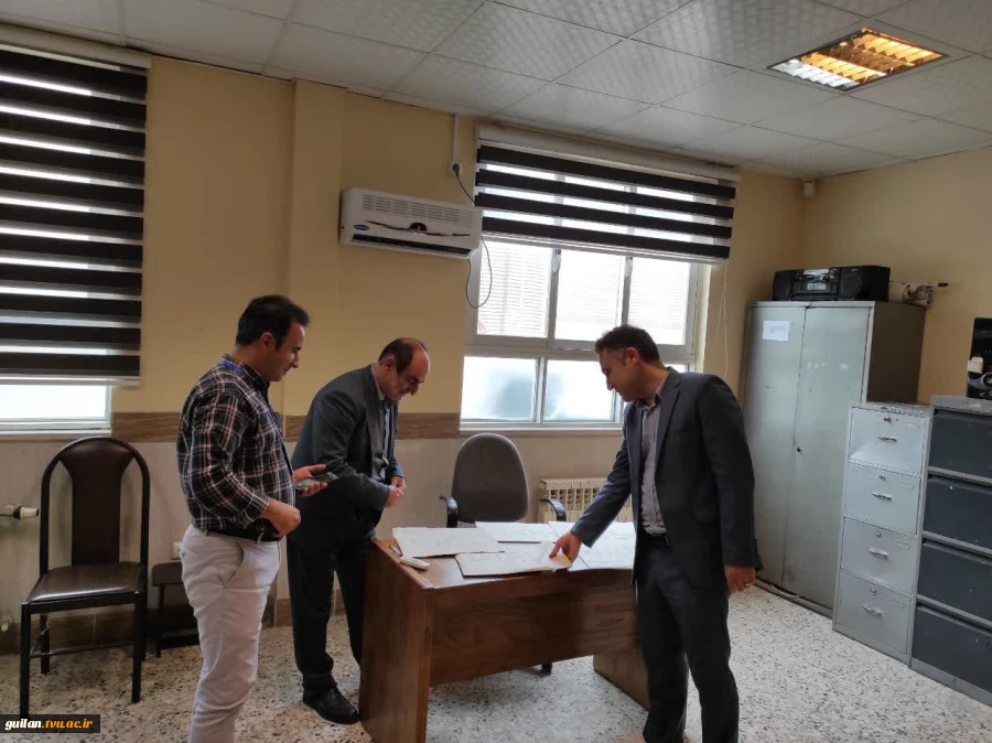 بازدید ریاست و هیات نظارت و ارزیابی دانشگاه فنی وحرفه ای استان گیلان از امتحانات پایان نیم سال دوم 1403 - 1402 آموزشکده فنی و حرفه ای پسران بندر انزلی (شهید خدادادی) 3