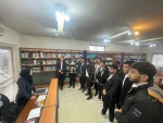 بازدید دانشجویان رشته کاردانی مکانیک موتورهای دریایی آموزشکده ملی مهارت پسران بندر انزلی به مناسبت هفته پژوهش از کتابخانه اداره کل بنادر و دریانوردی استان گیلان 6