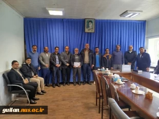 نشست تخصصی حلقه های صالحین با سخنرانی جناب آقای خشنود جلالی با موضوع اهمیت دفاع مقدس 2
