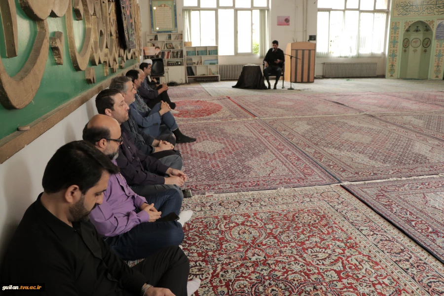 برگزاری مراسم عزاداری به مناسبت ایام محرم و بزرگداشت شهدای اقتدار درآموزشکده ملی مهارت شهید رجایی لاهیجان
 4