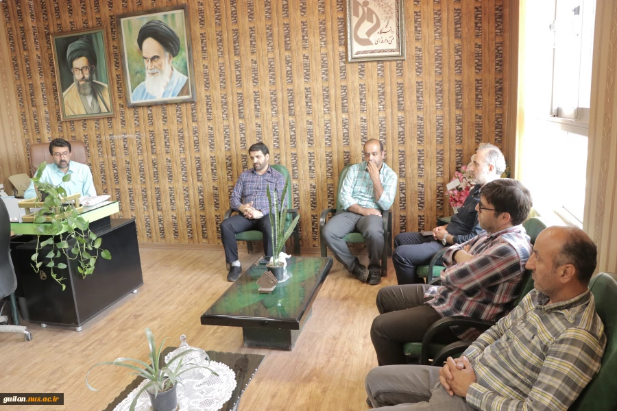 تقدیر ریاست آموزشکده ملی مهارت شهید رجایی لاهیجان از رابط صندوق رفاه دانشجویان کشور 
 2