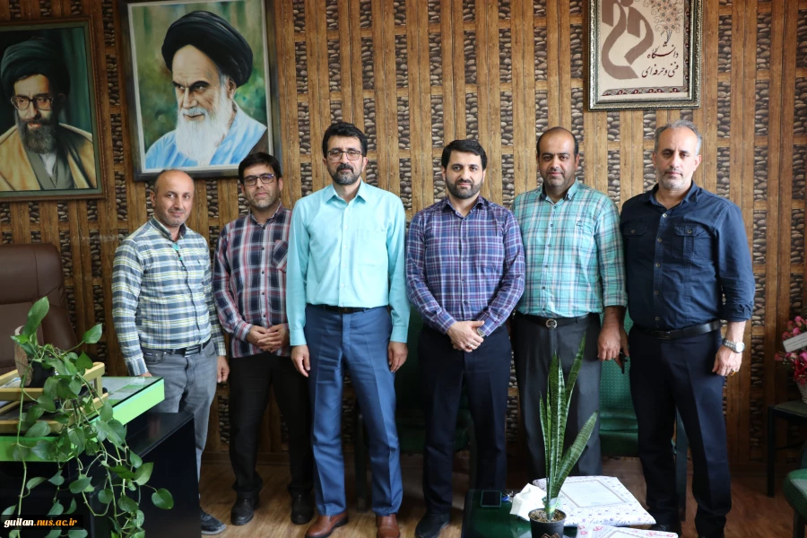 تقدیر ریاست آموزشکده ملی مهارت شهید رجایی لاهیجان از رابط صندوق رفاه دانشجویان کشور 
 4