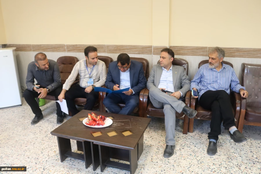 بازدید نماینده نظارت و ارزیابی دانشگاه ملی مهارت از ادامه فرآیند برگزاری آزمون های لغو شده نیم سال دوم (032) آموزشکده ملی مهارت پسران بندر انزلی (شهید خدادادی) 2