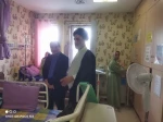 به مناسبت میلاد پیامبر اکرم(ص) و ولادت امام صادق(ع) عیادت رئیس استانی، روسا، معاونین، جمعی از کارکنان نماینده دفتر نهاد رهبری دانشگاه ملی مهارت استان گیلان از کودکان بخش خون بیمارستان ۱۷شهریور
 5