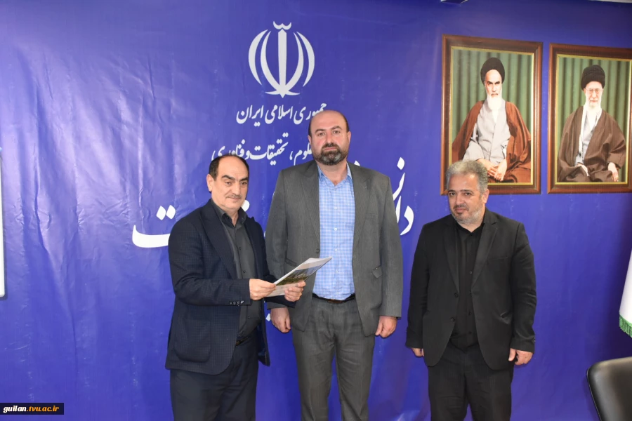 در آستانه آغاز سال تحصیلی جدید:
جلسه استانی شورای فرهنگی دانشگاه ملی مهارت استان گیلان تشکیل شد 18