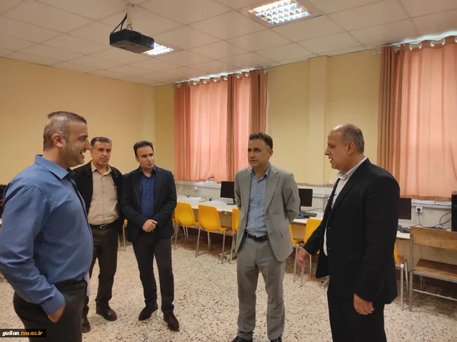 بازدید رییس واحد استانی از کارگاهها ، کلاس ها و خوابگاه آموزشکده ملی مهارت بندر انزلی هم زمان با شروع سال تحصیلی جدید
 2