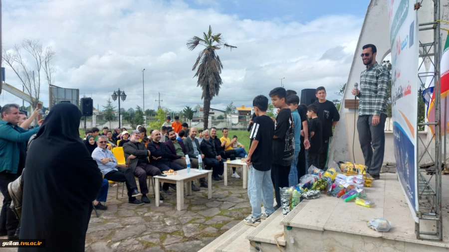 به مناسب هفته تربیت بدنی و ورزش: همایش پیاده روی خانوادگی منطقه لاکان رشت به مقصد یادمان شهید گمنام دفاع مقدس دانشکده شهید چمران رشت 8