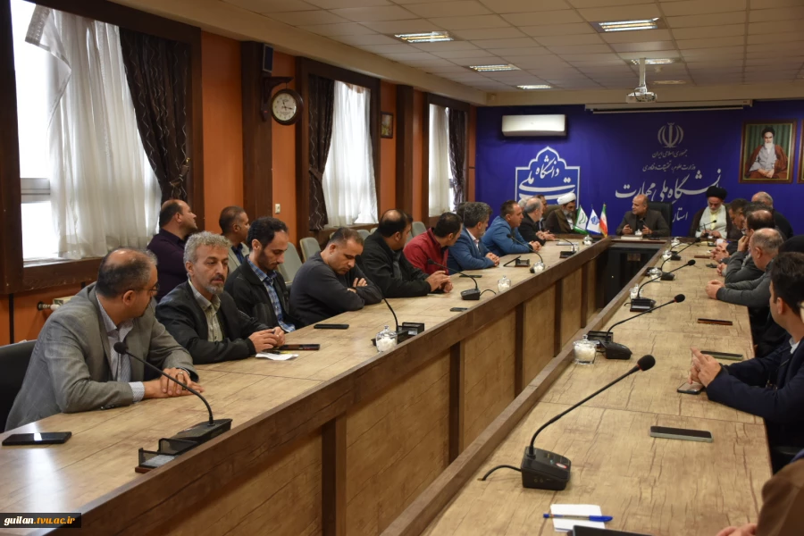 به مناسب هفته قرآن و عترت حجت الاسلام بنیان جوادی از واحد استانی گیلان، دانشکده ملی مهارت چمران بازدید نمود. 7