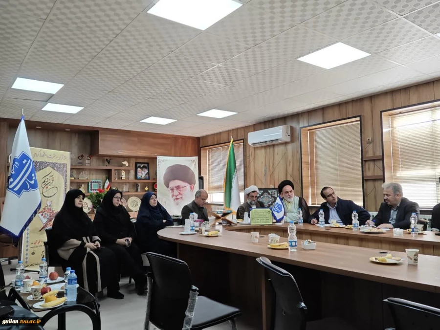 دیدار جمعی از دبیران کانون ها و انجمن ها دانشجویی دانشگاه‌ ملی مهارت استان گیلان با مسئول نمایندگی نهاد مقام معظم رهبری دانشگاه ملی مهارت کشور 5