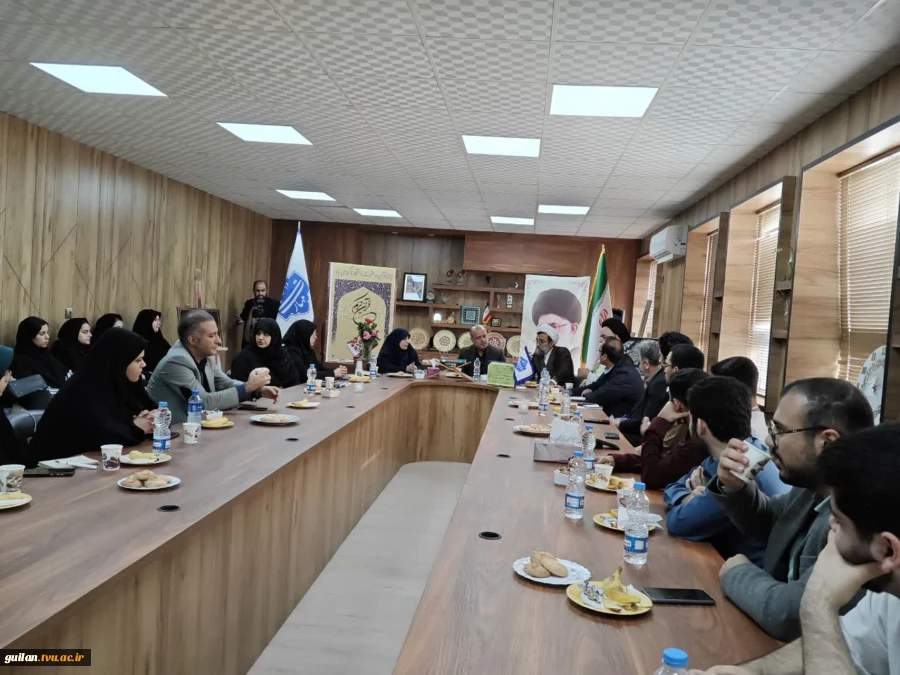 دیدار جمعی از دبیران کانون ها و انجمن ها دانشجویی دانشگاه‌ ملی مهارت استان گیلان با مسئول نمایندگی نهاد مقام معظم رهبری دانشگاه ملی مهارت کشور 7