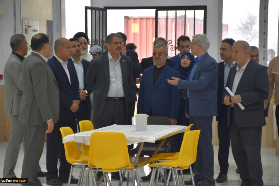 در سفر دو روز  دکتر غلامرضا زمانی رئیس دانشگاه ملی مهارت  از استان گیلان:
آغاز ساخت پروژه مجتمع کارگاهی و آزمایشگاهی دانشکده شهید چمران رشت با حضور استاندر گیلان و جمعی از نمایندگان مجلس و مسئولان و مقامات استانی و بازدید از تعدادی از واحد های هفتگانه دا
