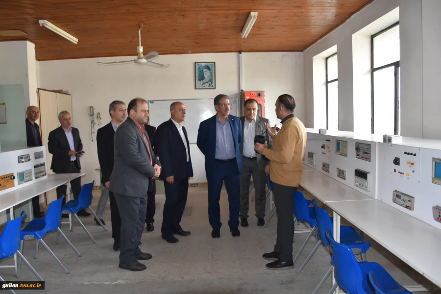 بازدید رئیس دانشگاه ملی مهارت از آموزشکده پسران آستانه اشرفیه 6