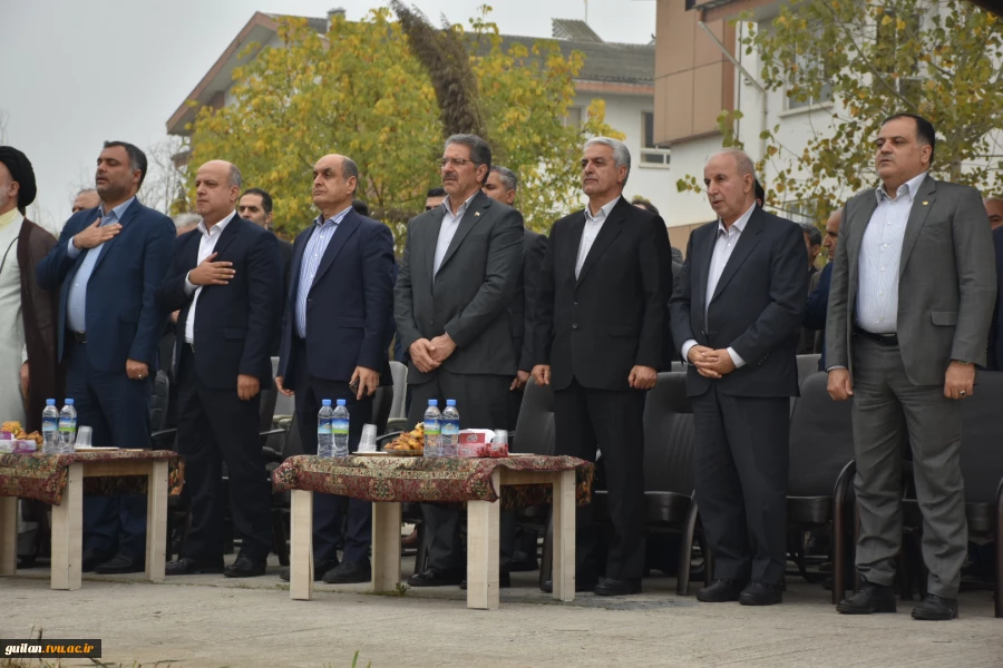 با حضور رئیس دانشگاه ملی مهارت و مسئولین استانی برگزار شد؛
آیین کلنگ‌زنی ساختمان‌های آموزشی و کارگاهی آموزشکده شهید چمران رشت 6