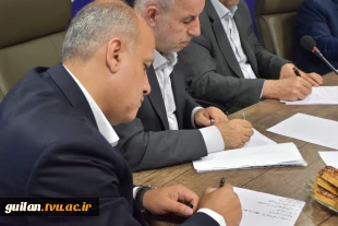 با حضور رئیس دانشگاه ملی مهارت و مسئولین استانی برگزار شد؛
آیین کلنگ‌زنی ساختمان‌های آموزشی و کارگاهی آموزشکده شهید چمران رشت 23