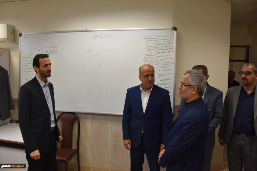 نشست هم اندیشی دکتر محمدرضا احمدی سنگری نماینده مردم شریف شهرستان رشت و خمام در مجلس شورای اسلامی با سرپرست دانشگاه ملی مهارت واحد استانی گیلان 5