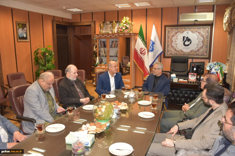 نشست هم اندیشی دکتر محمدرضا احمدی سنگری نماینده مردم شریف شهرستان رشت و خمام در مجلس شورای اسلامی با سرپرست دانشگاه ملی مهارت واحد استانی گیلان 8