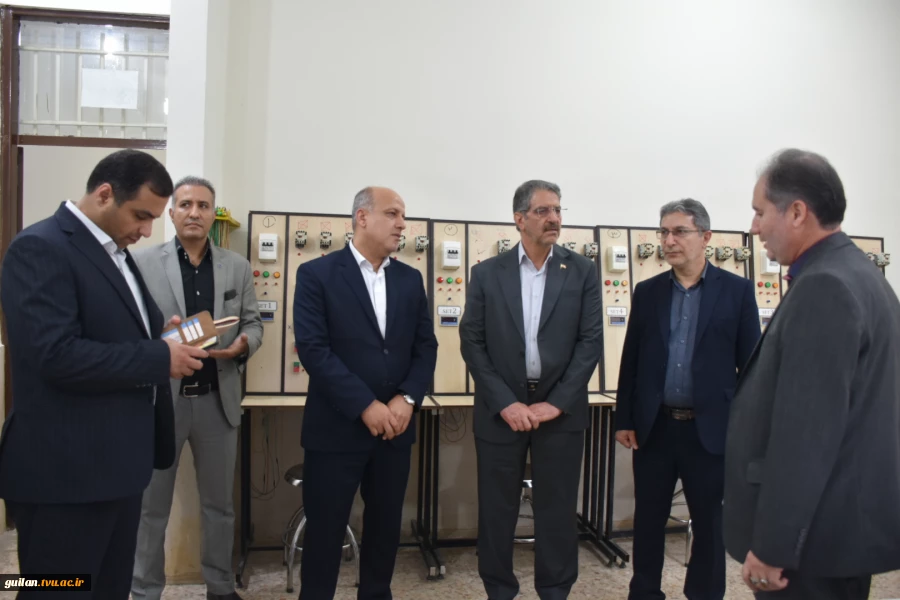 بازدید رئیس دانشگاه ملی مهارت از دانشکده صومعه سرا 6