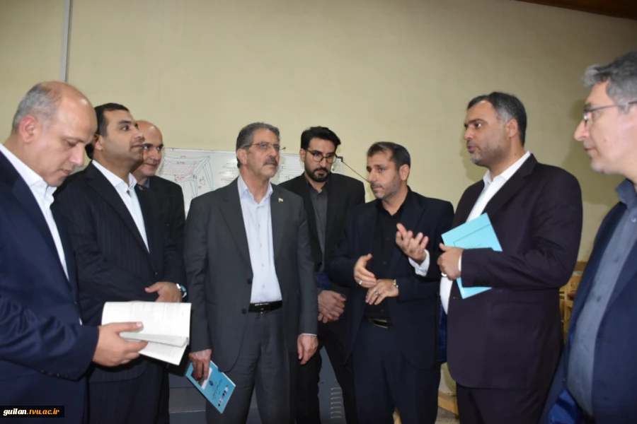 بازدید رئیس دانشگاه ملی مهارت از دانشکده صومعه سرا 8