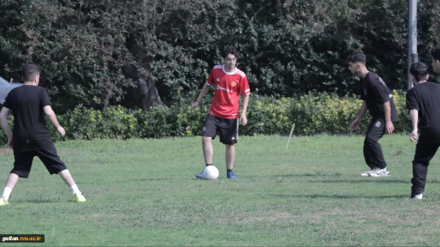 برگزاری بازی های مختلف ورزشی در اوقات فراغت دانشجویان در اردوگاه شهدای هفتم تیر رامسر - آموزشکده ملی مهارت شهید رجایی لاهیجان
 2