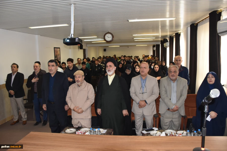 آیین گرامیداشت روز دانشجو در دانشکده ملی مهارت شهید چمران رشت برگزار شد 3