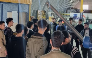 بازدید علمی دانشجویان کامپیوتر آموزشکده ملی مهارت بندرانزلی از دهکده نوآوری و فناوری فشتام
 7