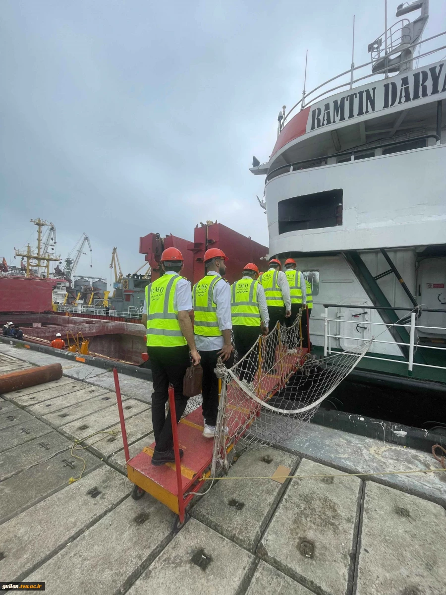 بازدید علمی دانشجویان ناوبری دانشکده ملی مهارت بندر انزلی از شناورهای یدک‌کش‌ بندر انزلی به مناسبت هفته پژوهش
 5