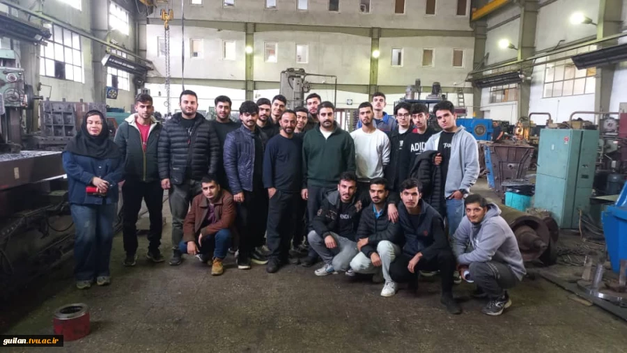 بازدید علمی دانشجویان ساخت و تولید از شرکت های ماشین سازی کاسپین و قطب صنعت شمال به مناسبت هفته پژوهش
 2