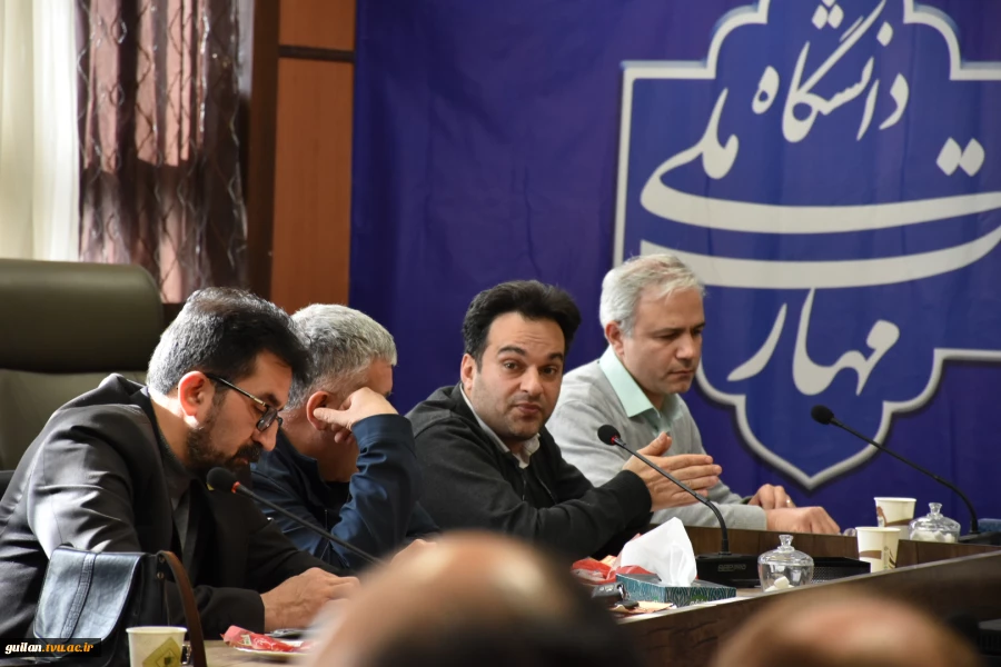 جلسه هیات رئیسه دانشگاه ملی مهارت استان گیلان، مدیران مالی و کارپردازان دانشگاه ملی مهارت استان گیلان در راستای بهره‌وری و انضباط مالی 5