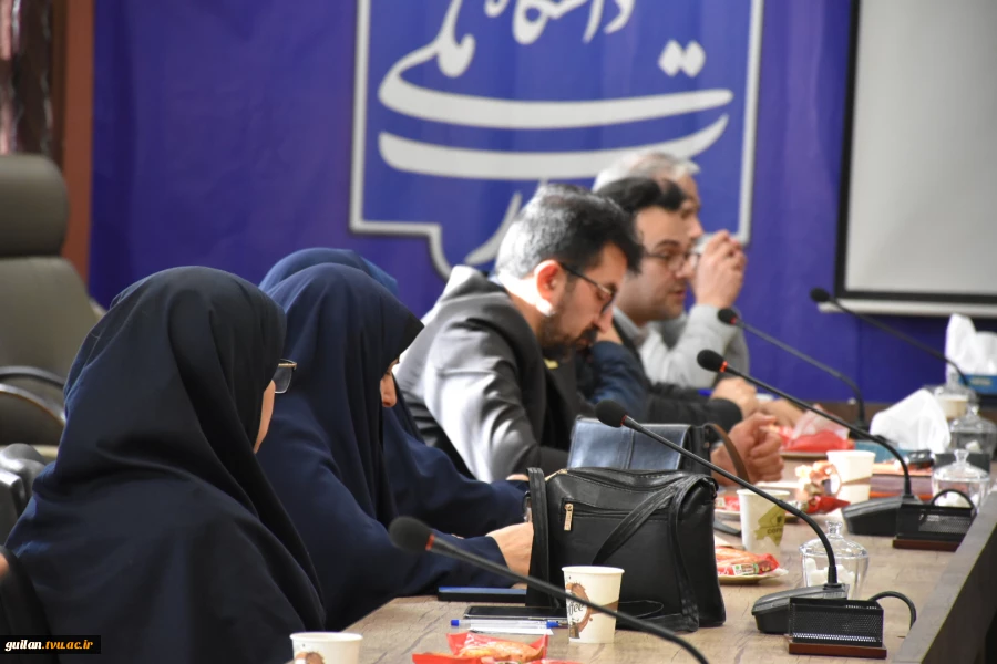 جلسه هیات رئیسه دانشگاه ملی مهارت استان گیلان، مدیران مالی و کارپردازان دانشگاه ملی مهارت استان گیلان در راستای بهره‌وری و انضباط مالی 6