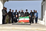 در آغازین روز دهه فجر انقلاب اسلامی:
تجدید میثاق دانشگاهیان دانشگاه ملی مهارت استان گیلان با امام و شهدا با ادای احترام به یادمان شهید خوشنام دفاع مقدس دانشکده شهید چمران 2