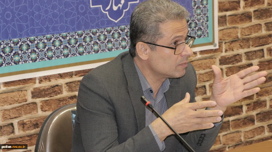 اولین جلسه شورای اداری دانشگاه ملی مهارت واحد لاهیجان(شهید رجایی)
 4