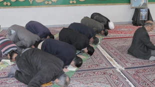 برگزاری مراسم پرفیض قرائت زیارت عاشورا در دهه مبارکه کرامت و بزرگداشت شهادت رهبر انقلاب ، فرماندهان و سایر شهدای ایران اسلامی در دانشگاه ملی مهارت واحد لاهیجان(شهید رجایی) 
 6
