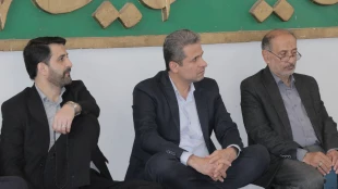 برگزاری مراسم پرفیض قرائت زیارت عاشورا در دهه مبارکه کرامت و بزرگداشت شهادت رهبر انقلاب ، فرماندهان و سایر شهدای ایران اسلامی در دانشگاه ملی مهارت واحد لاهیجان(شهید رجایی) 7