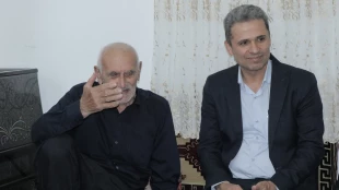 دیدار سرپرست و مسئولین دانشگاه ملی مهارت لاهیجان با خانواده شهید «عابدینی» و جانباز «حسن مهدی پور» 6