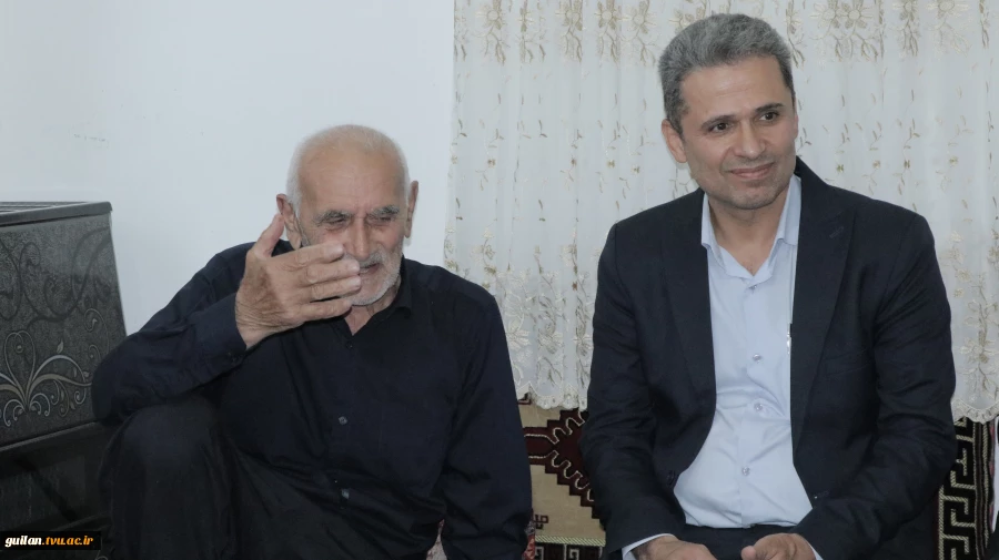 دیدار سرپرست و مسئولین دانشگاه ملی مهارت لاهیجان با خانواده شهید «عابدینی» و جانباز «حسن مهدی پور» 6