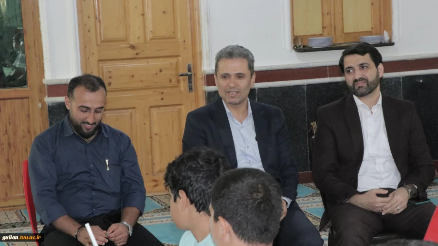 حضور ریاست دانشگاه ملی مهارت استان گیلان  در اردوی جهادی بسیج دانشجویی(روستای کوره بر ) - دانشگاه ملی مهارت واحد لاهیجان 
 2