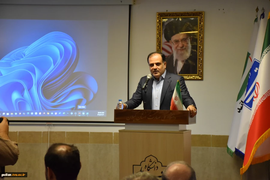 دکتر فخر موسوی مدیر کل حوزه ریاست و روابط عمومی و هماهنگی امور مجلس و استان ها دانشگاه ملی مهارت
اساتید دانشگاه ملی مهارت با تبدیل علم به مهارت در تولید و خودکفایی کشور نقش آفرین هستند 11