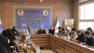 برگزاری آیین تودیع و معارفه مسئول بسیج دانشجویی شرق گیلان و تجلیل از جهادگران قرارگاه جهادی شهید حسن عشوری در آموزشکده ملی مهارت شهید رجایی لاهیجان 6