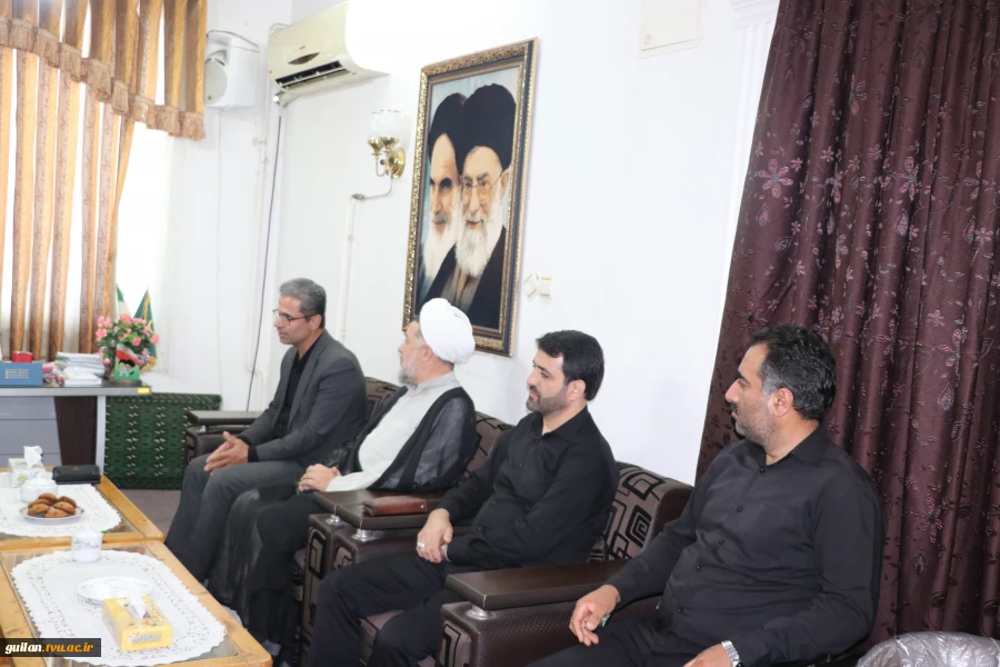 دیدار ریاست آموزشکده ملی مهارت شهید رجایی لاهیجان با امام جمعه شهرستان لاهیجان
 3